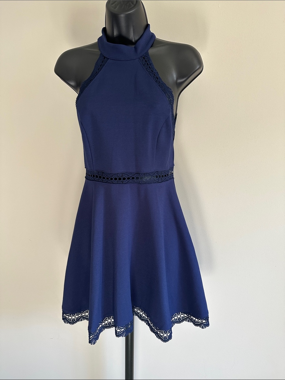 💙 Lulu's Navy Halter Fit-and-Flare Mini Dress with Lace Trim